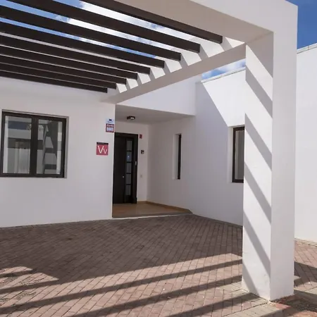 Crannog Villa Playa Blanca (Lanzarote)
